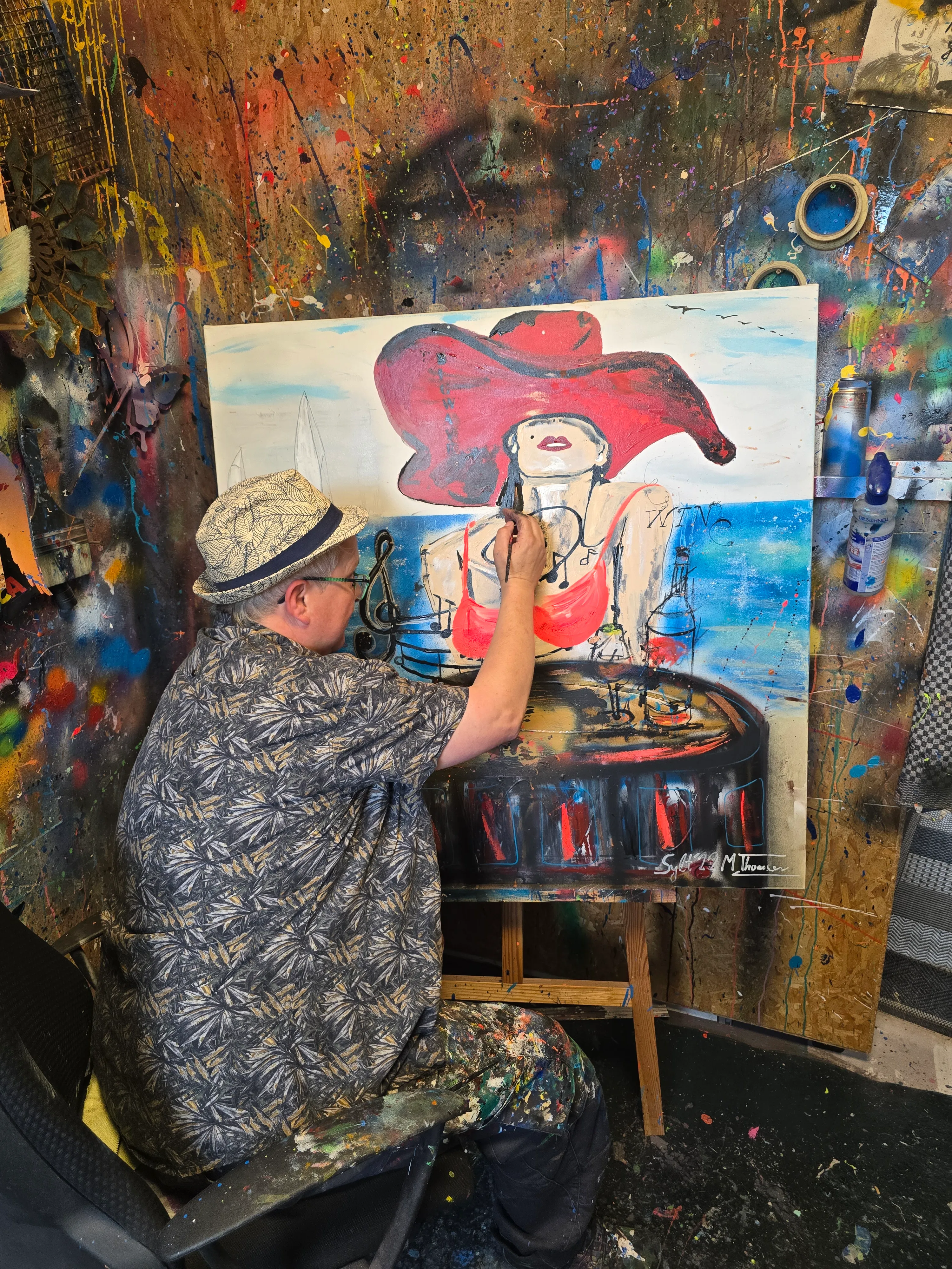 Mel bei der Arbeit in ihrem Atelier